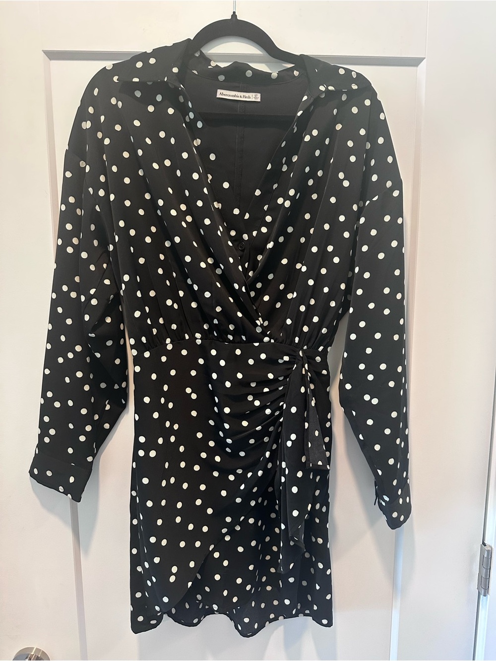 ABERCROMBIE AND FITCH POLKA DOT DRESS